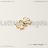 Connettore fiocco in metallo gold plated smaltato bianco 15x9mm