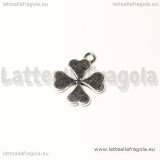 Charm Quadrifoglio in metallo argento antico 19x11mm