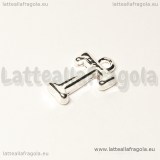 Ciondolo lettera T in metallo Silver plated 15x10mm