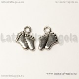 Charm piedini in metallo argento antico 11x8.5mm