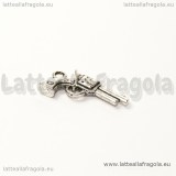 Charm double-face pistola in metallo argentato 21x11mm