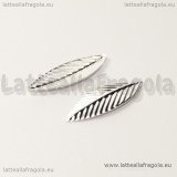 10 Charms foglia in metallo silver plated 21x7mm