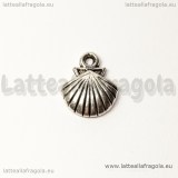 Charm conchiglia in metallo argento antico 14x11mm