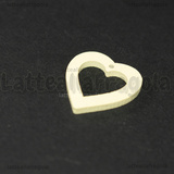 3 Ciondoli Cuore in legno color vaniglia 25x22mm
