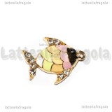 Charm Pesce con Strass in metallo dorato smaltato 20x16mm
