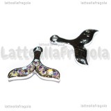 Ciondolo Coda di Balena in metallo argentato con pavè di strass AB 20x19mm