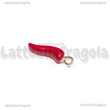 Charm Cornetto Portafortuna 3D in metallo argentato smaltato rosso 22x6.5x5.5mm