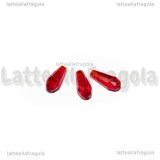 10 Gocce in vetro sfaccettato rosso con foro passante 14x10mm