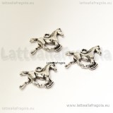 Charm Cavallo in metallo argento antico 19x15mm