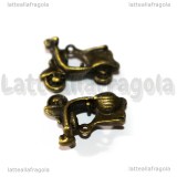 Ciondolo Vespa 3D in metallo color bronzo 23x17mm