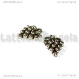 Charm Uva in metallo argento antico 19x4mm