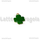 Charm Quadrifoglio in ottone dorato smaltato verde 12x10mm
