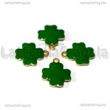 Charm Quadrifoglio in ottone dorato smaltato verde 12x10mm