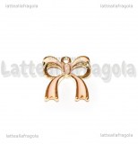 Ciondolo Fiocco Rosa in metallo dorato smaltato 19.5x17.5mm