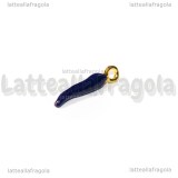 Charm Cornetto Portafortuna 3D in metallo dorato smaltato blu 20x4mm
