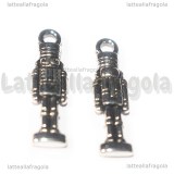Ciondolo Schiaccianoci 3D in metallo argento antico 27x7mm