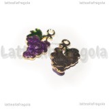 Charm Uva in metallo dorato smaltato 17x10mm