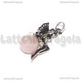 Ciondolo Fatina su Quarzo Rosa 3D in ottone argentato 25x12mm