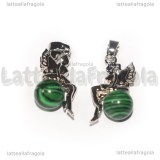Ciondolo Fatina su Pasta di Malachite 3D in ottone argentato 25x12mm