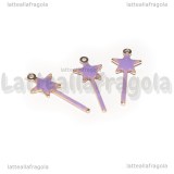 Charm Bacchetta Magica in rame dorato smaltato lilla 20x8mm