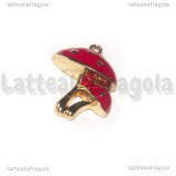Ciondolo Funghi in metallo dorato smaltato 27x20mm