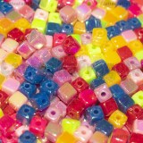 35 Cubi in acrilico colori misti effetto perlato 4x4mm