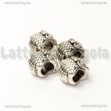 Gufo foro largo in metallo argento antico 10x8mm