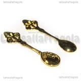 Ciondolo Cucchiaio in metallo dorato 60x15mm