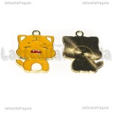 Ciondolo Gatto in metallo dorato smaltato 24x18mm